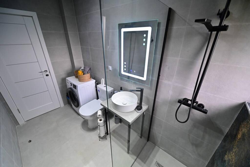 Appartamento Flh - Just 5 Şelimbăr Esterno foto